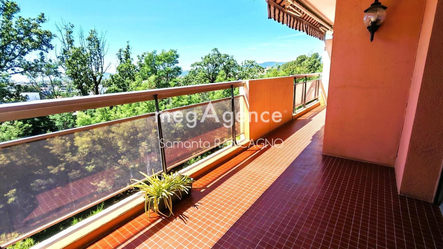Appartement à vendre, 46m², Fréjus