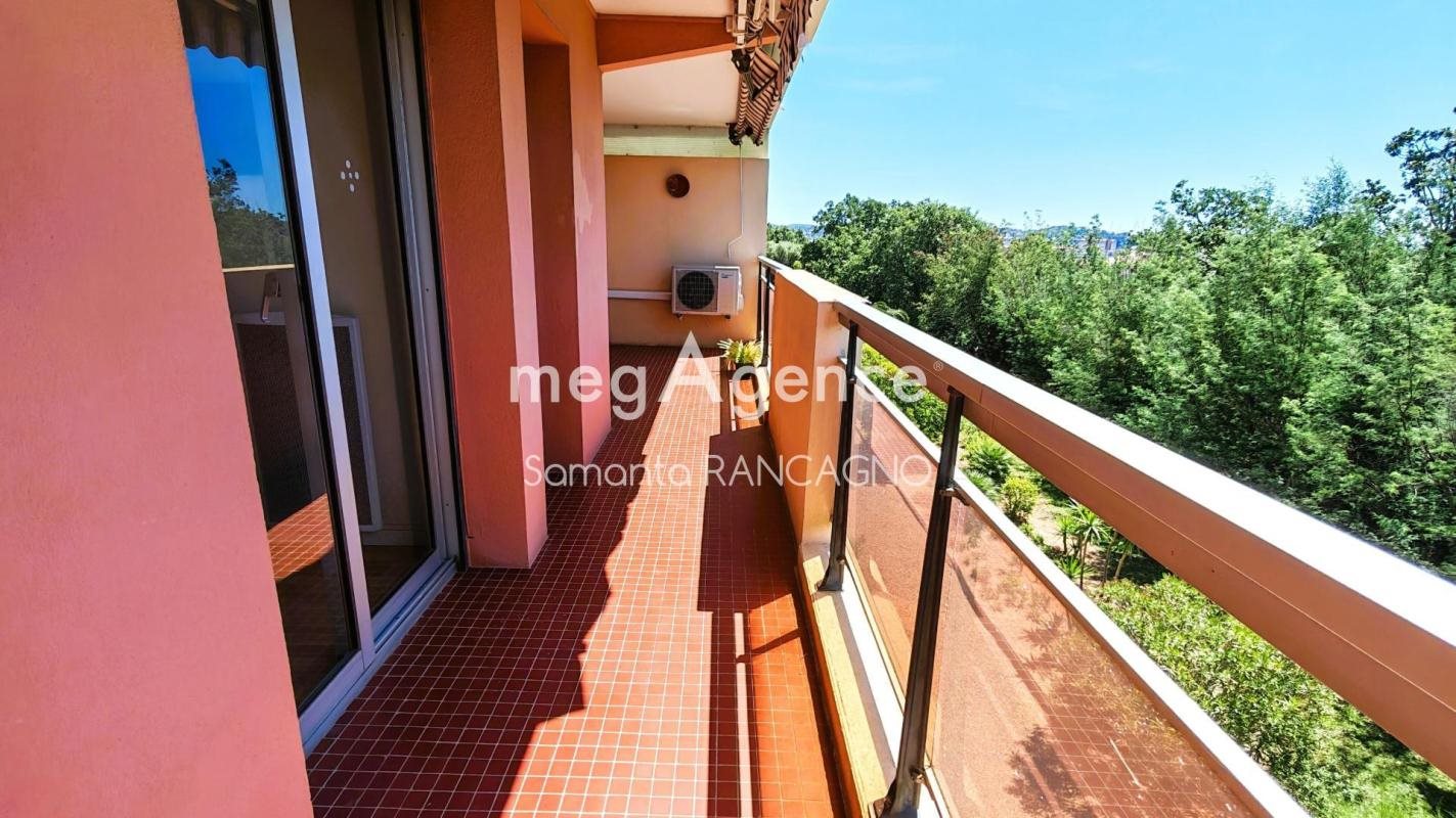 Appartement à vendre, 46m², Fréjus