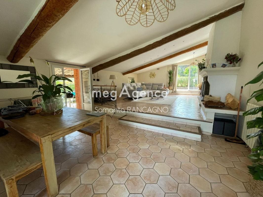 Maison à vendre, 350m², Vidauban