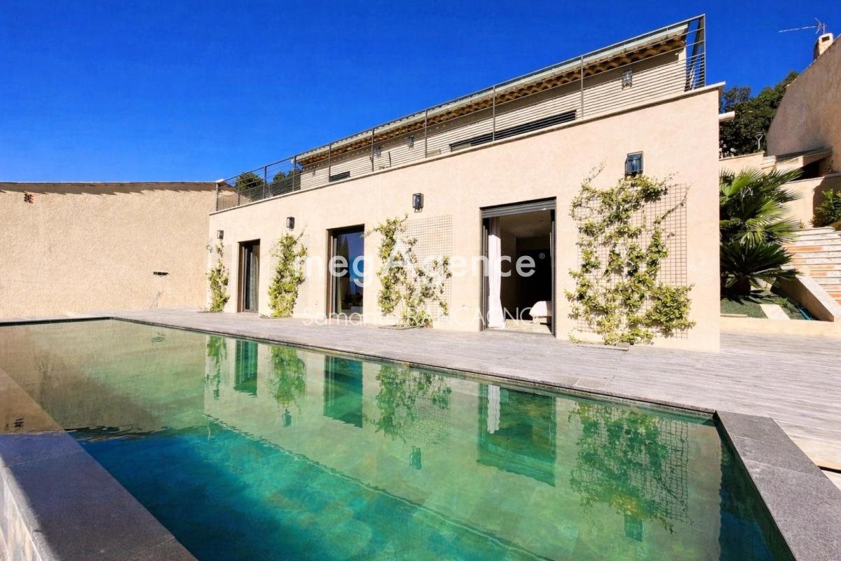 Maison à vendre, 150m², Taradeau