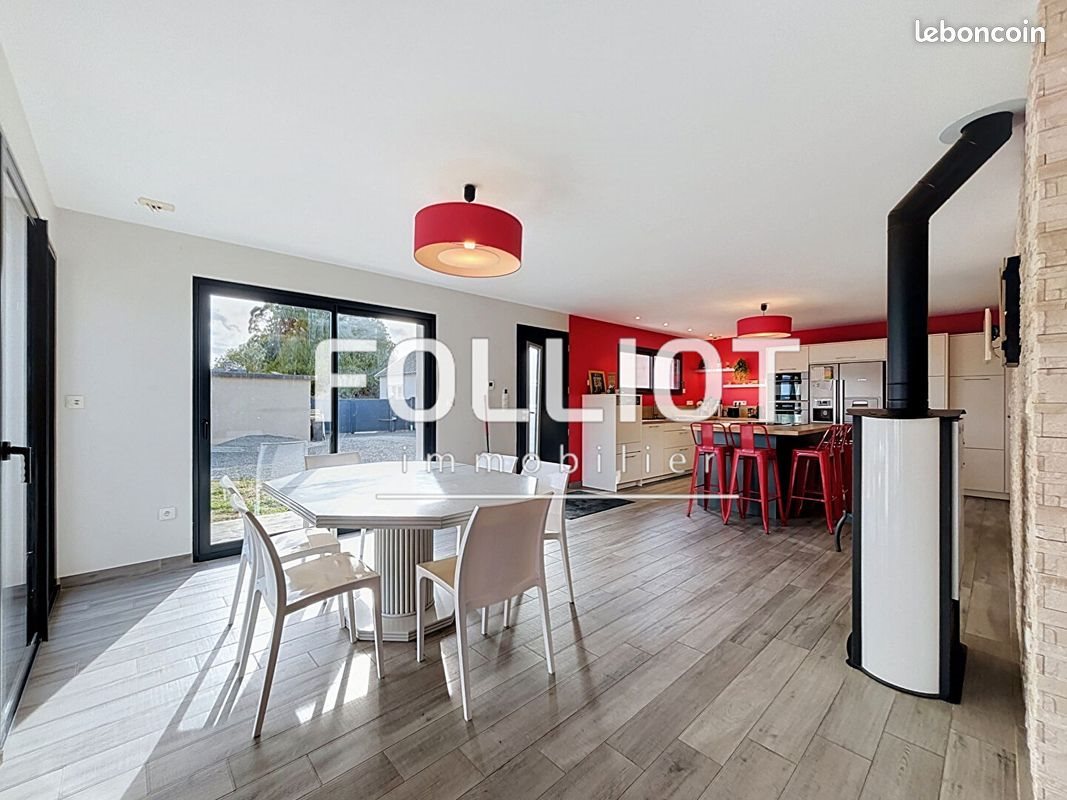 Maison à vendre, 144m², Moyon