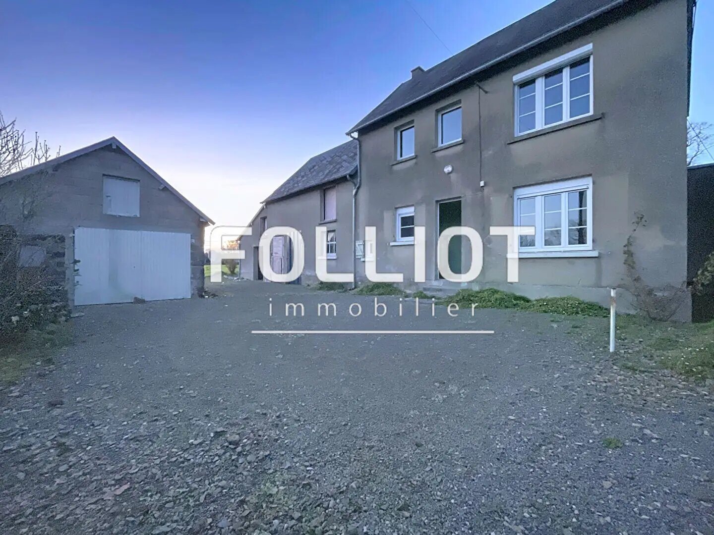 Maison à vendre, 74m², Moyon