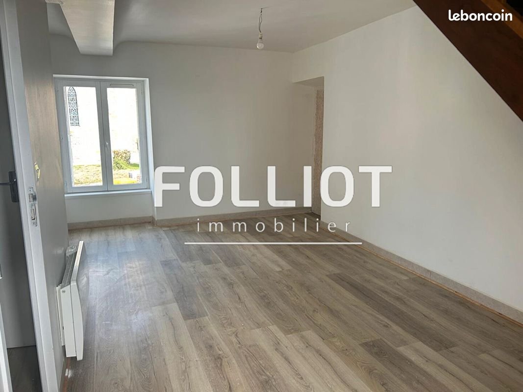 Maison à louer, 43m², Moyon