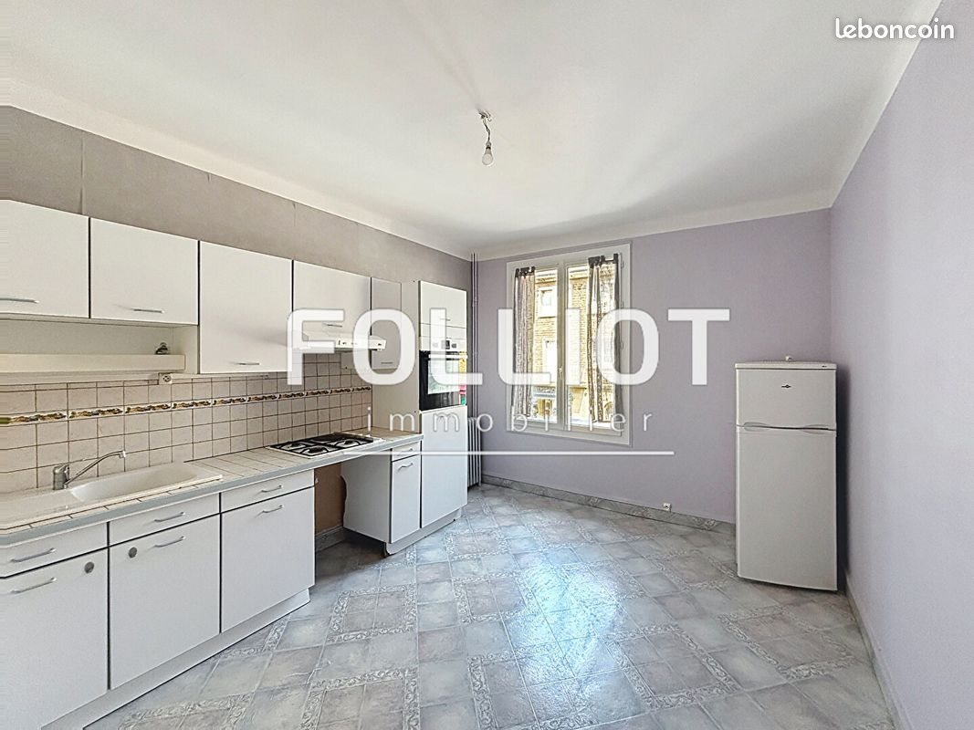 Appartement à louer, 86m², Périers