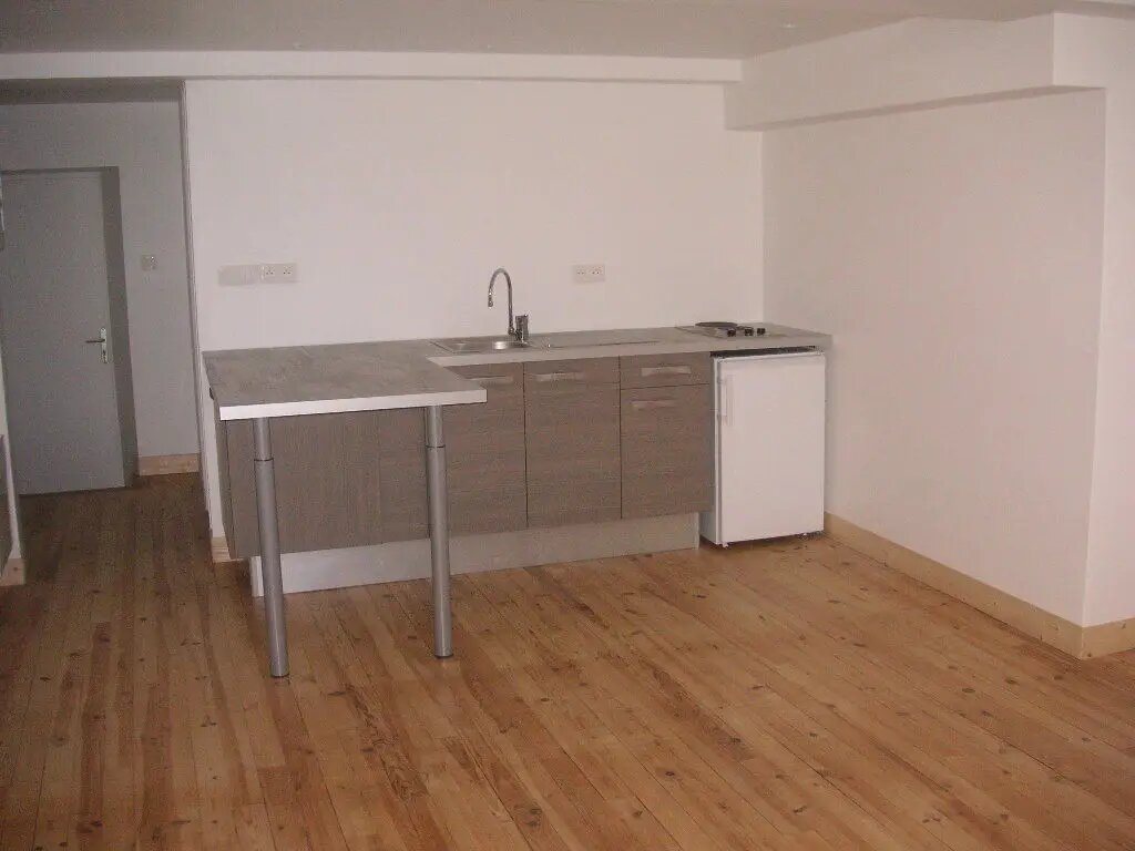 Appartement à louer, 25m², Carentan