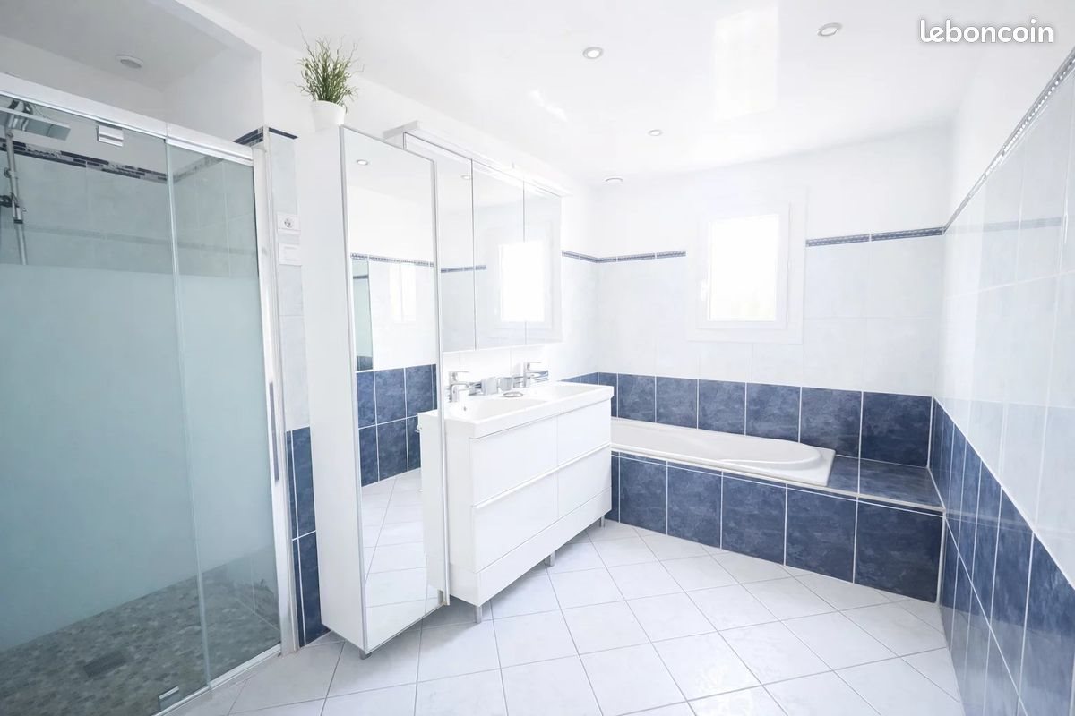 Maison à vendre, 127m², Frouzins