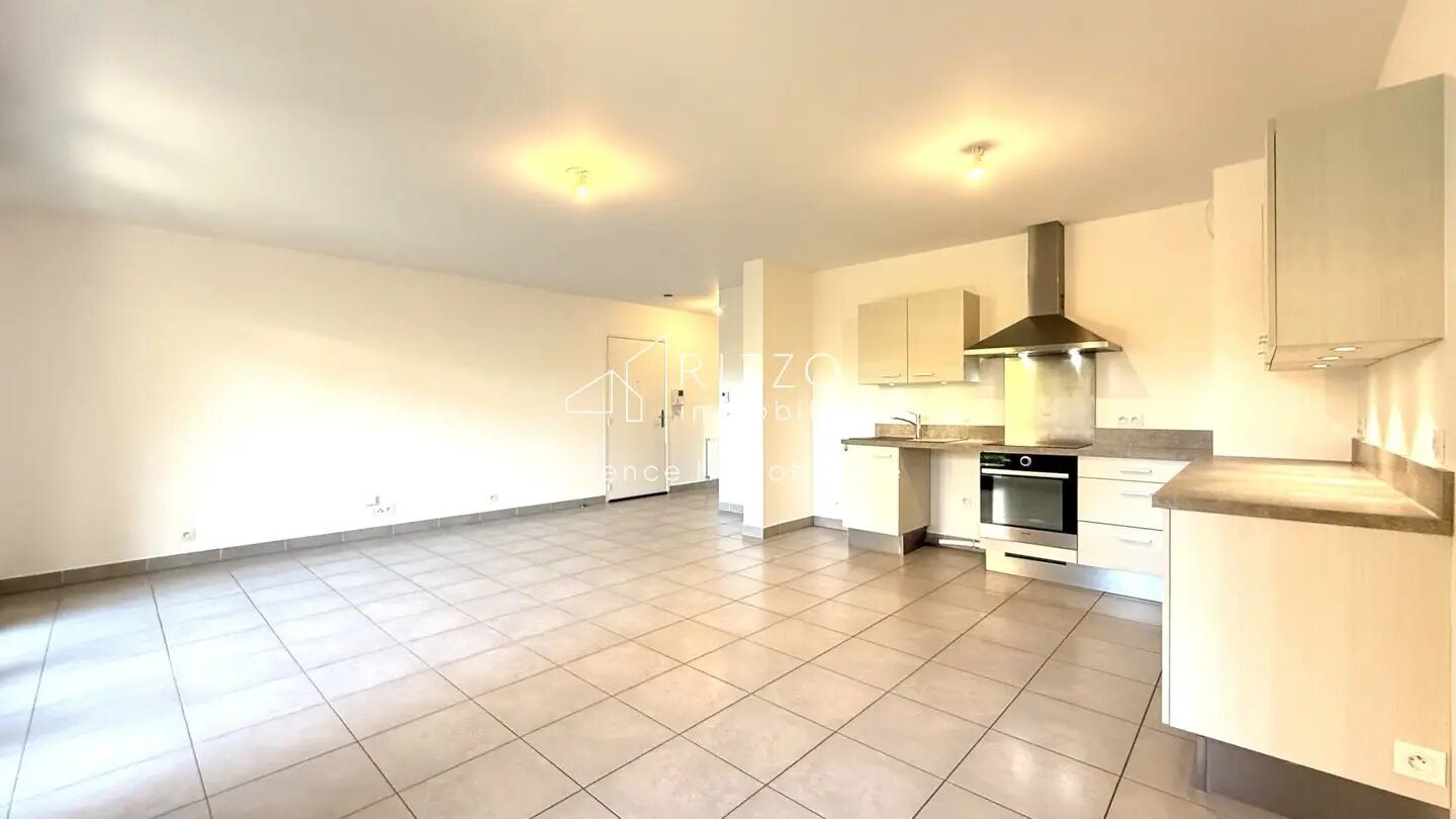 Appartement à vendre, 83m², Valleiry