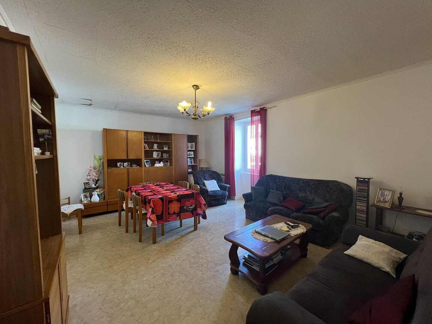 Appartement à vendre, 69m², Montceau-les-Mines