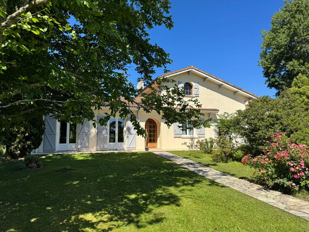 Maison à vendre, 151m², Sadirac