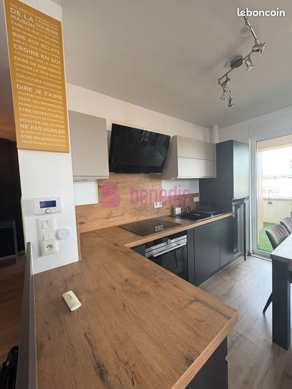 Appartement à louer, 45m², Manom
