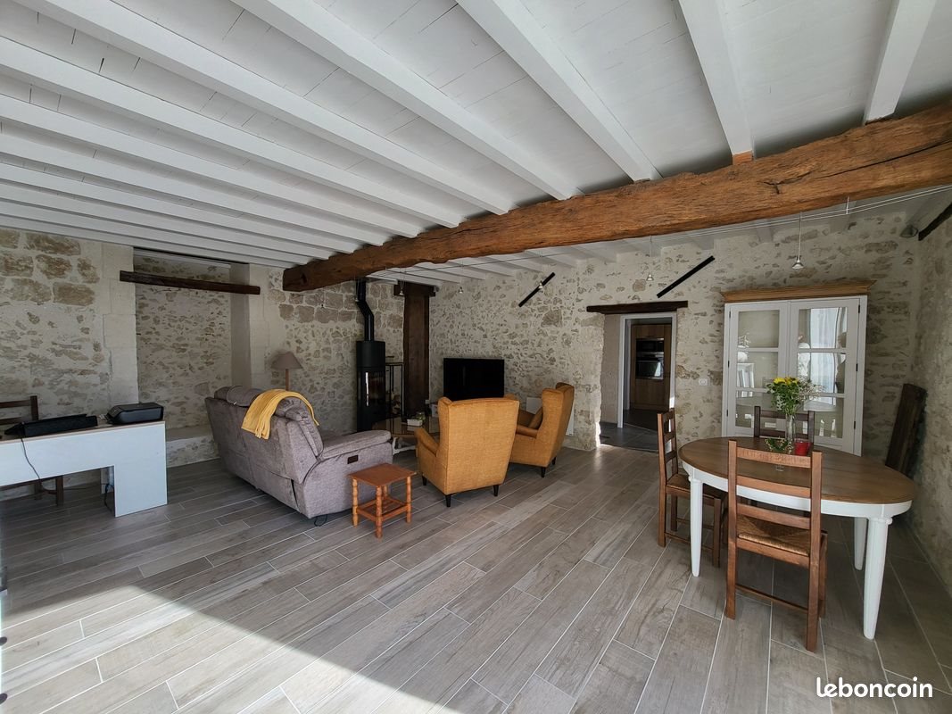 Maison à louer, 190m², Condom