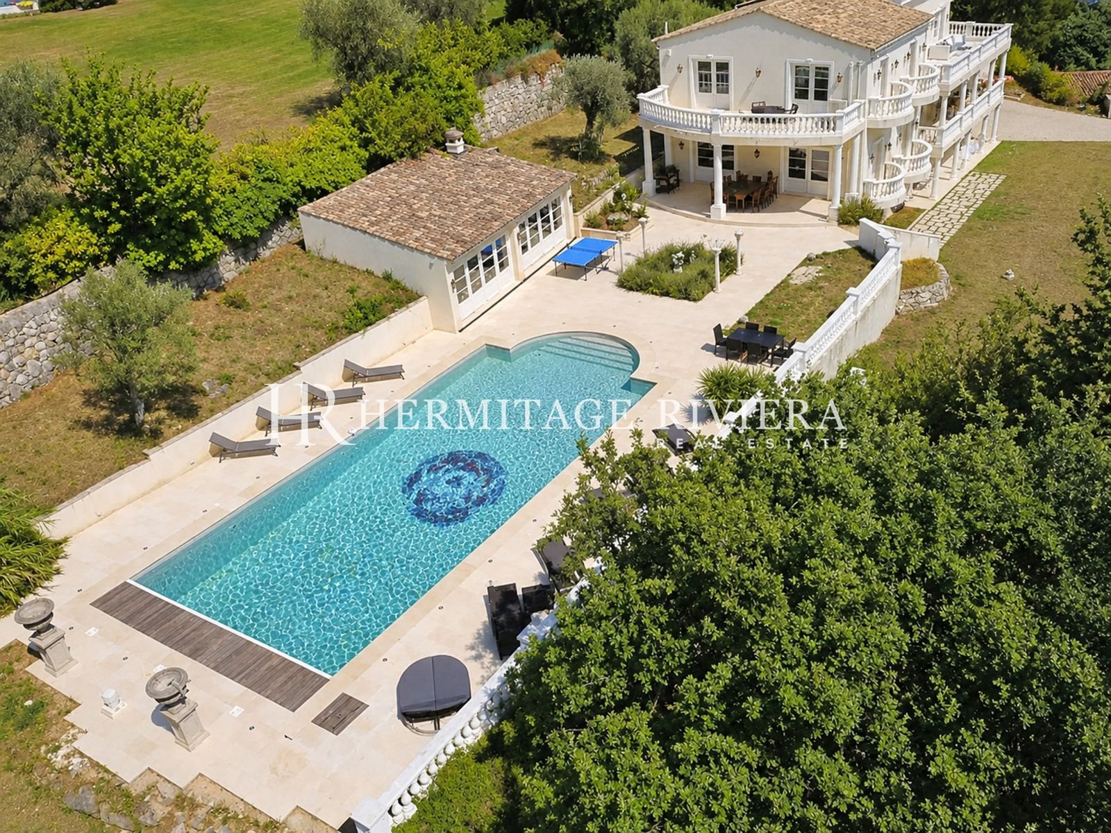 Maison à louer, 400m², Tourrettes-sur-Loup