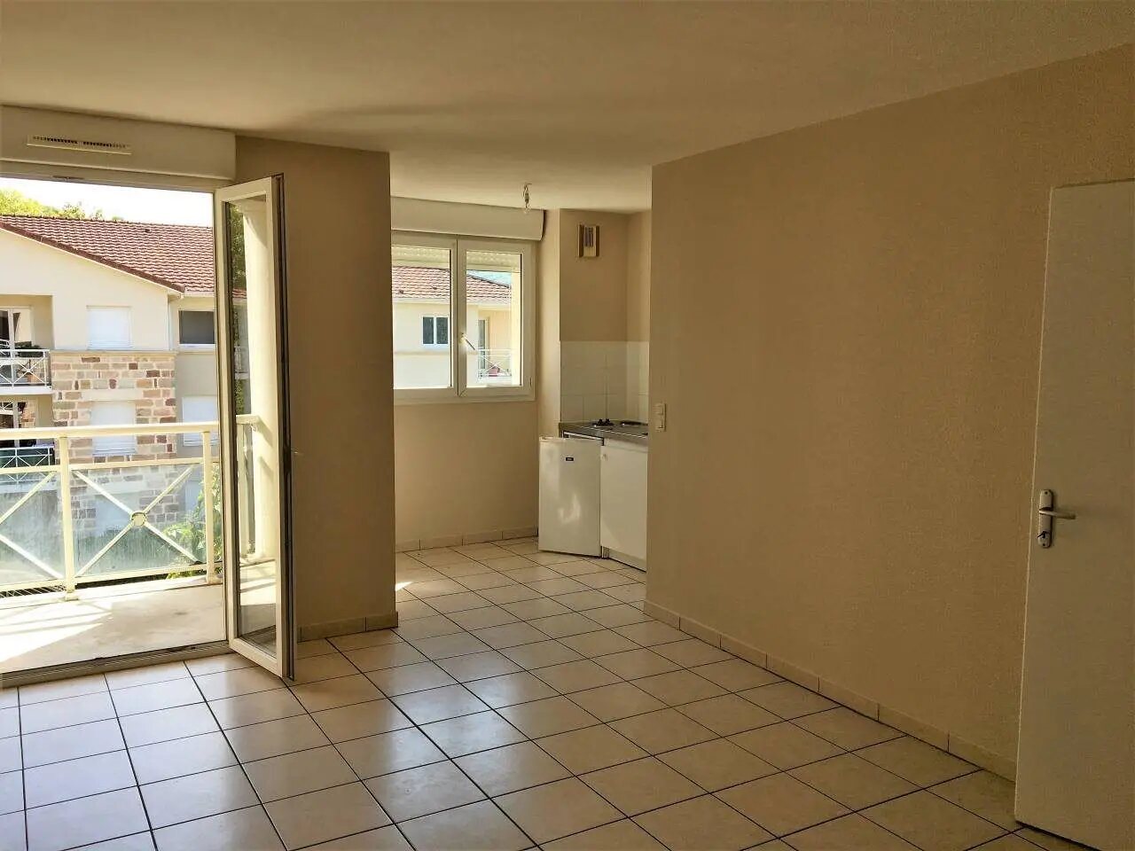 Appartement à louer, 44m², Larche