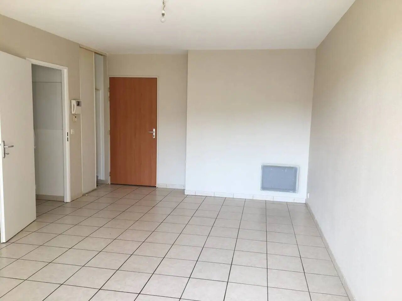 Appartement à louer, 44m², Larche