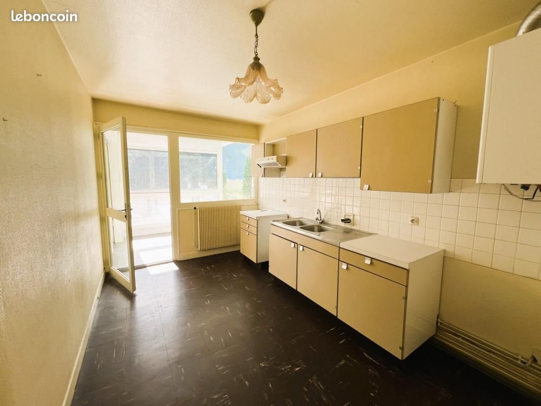 Appartement à vendre, 82m², Tulle