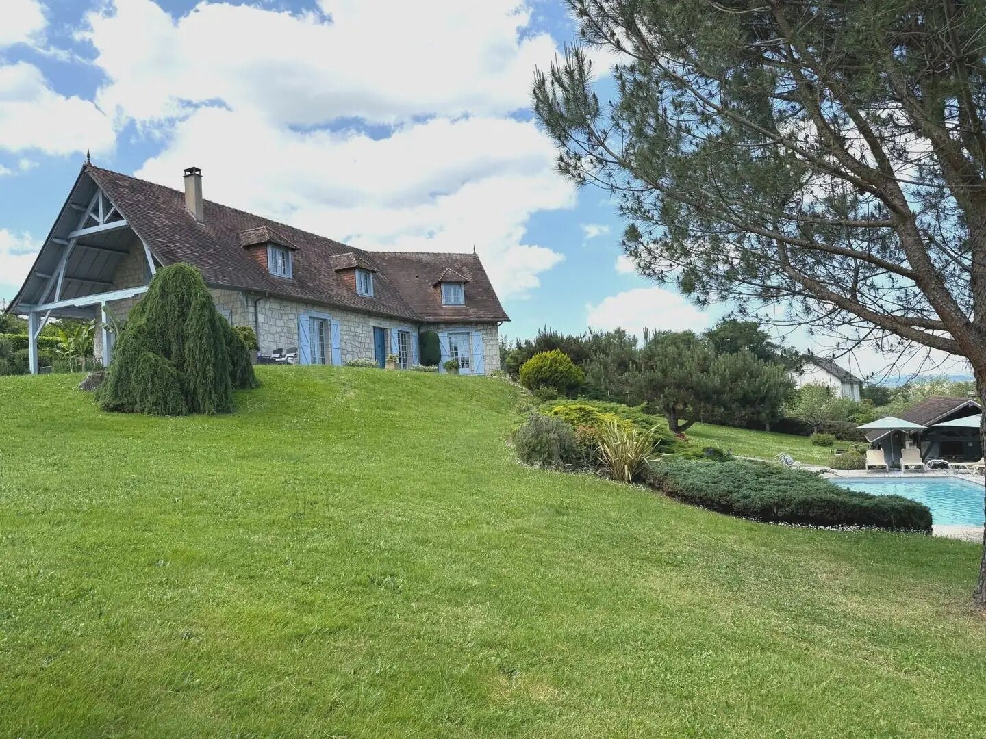 Maison à vendre, 202m², Ussac