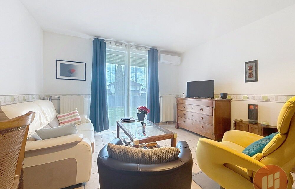 Maison à vendre, 83m², Saint-Pantaléon-de-Larche