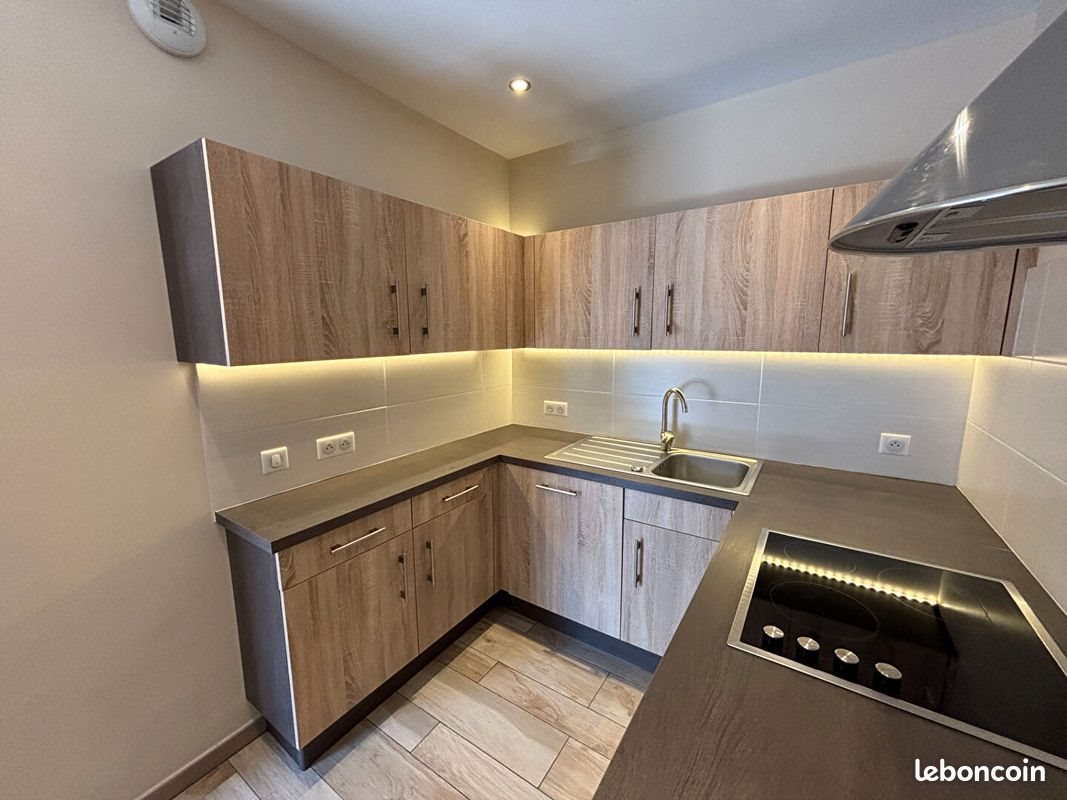 Appartement à louer, 38m², Marignier