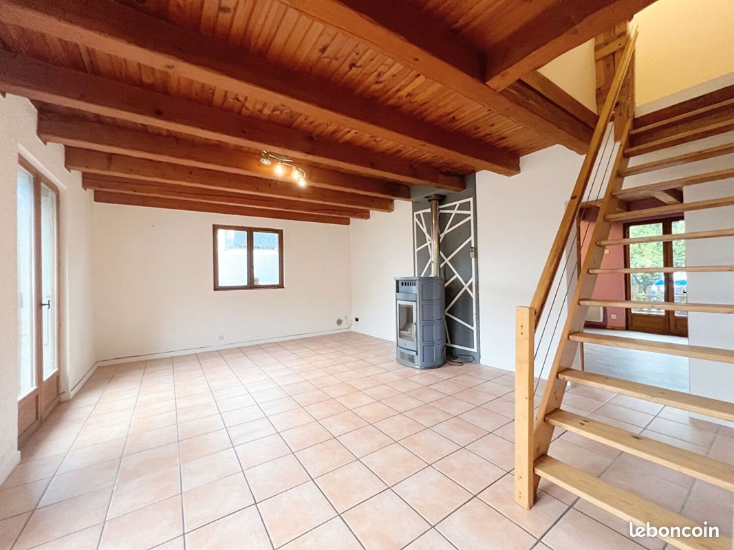 Maison à vendre, 131m², Marnaz