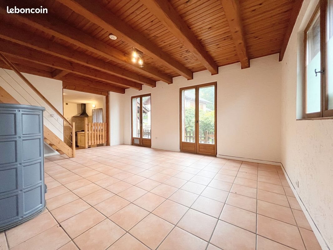 Maison à vendre, 131m², Marnaz