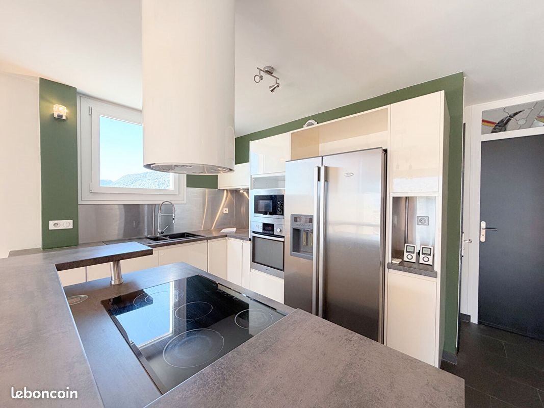 Appartement à vendre, 82m², Cluses