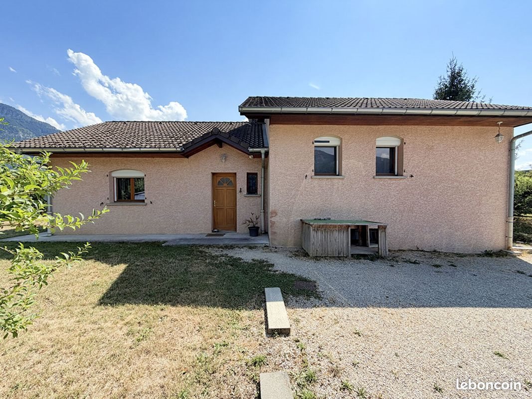 Maison à vendre, 99m², Saint-Pierre-en-Faucigny