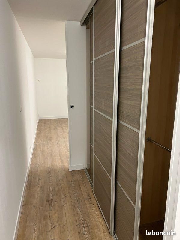 Appartement à louer, 40m², Marseille 8ème