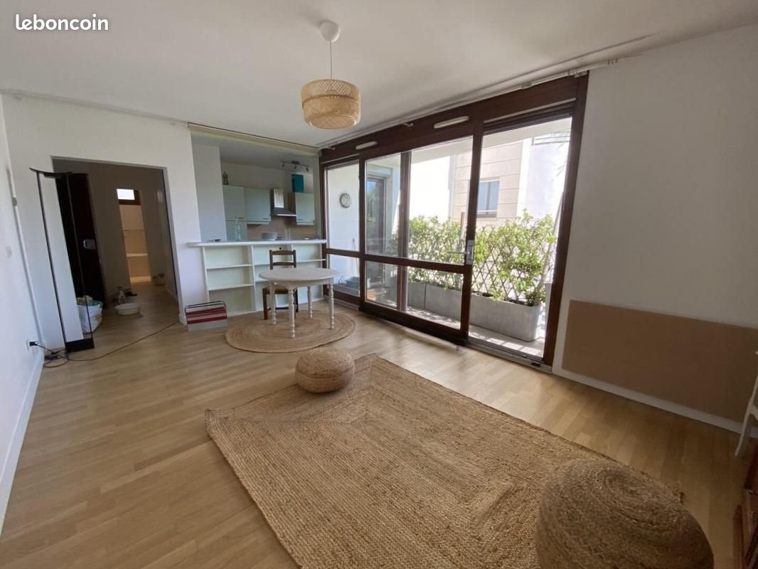 Appartement à louer, 48m², Issy-les-Moulineaux