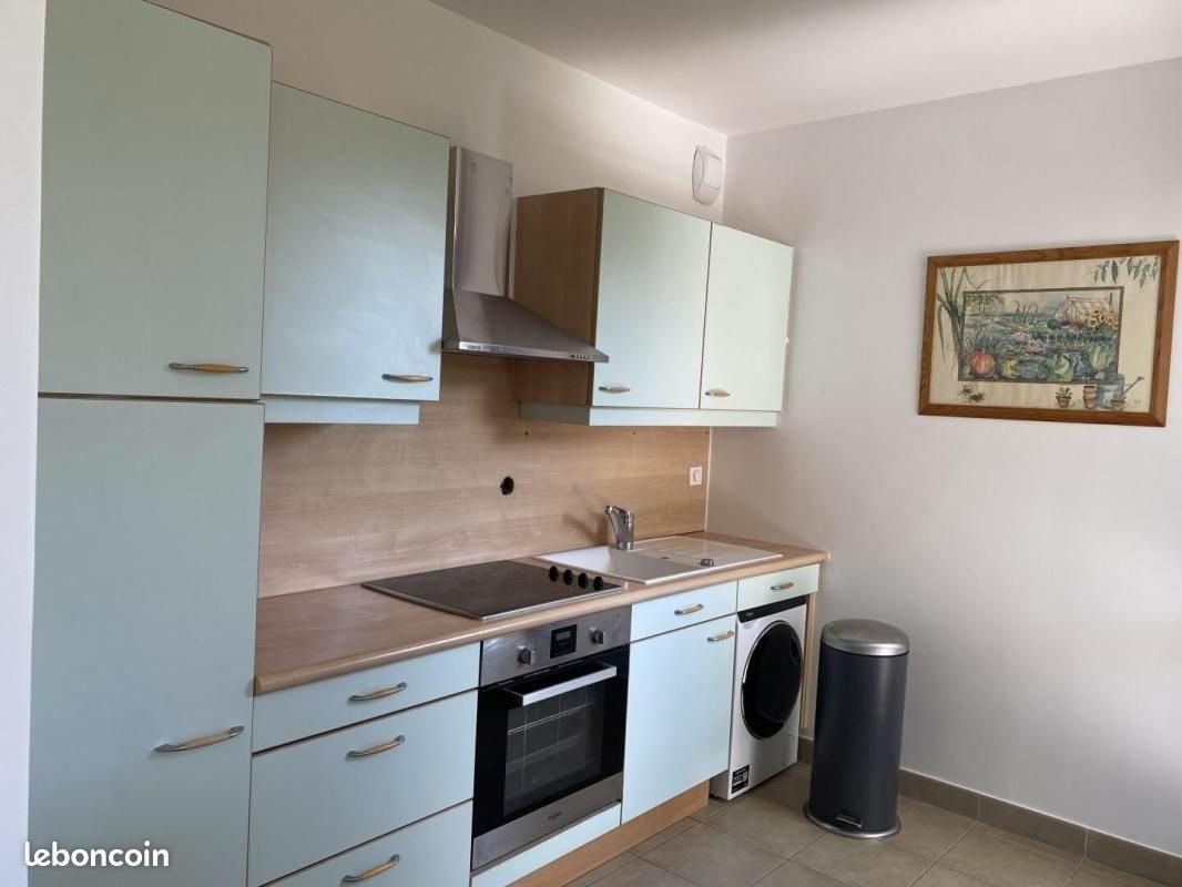 Appartement à louer, 48m², Issy-les-Moulineaux