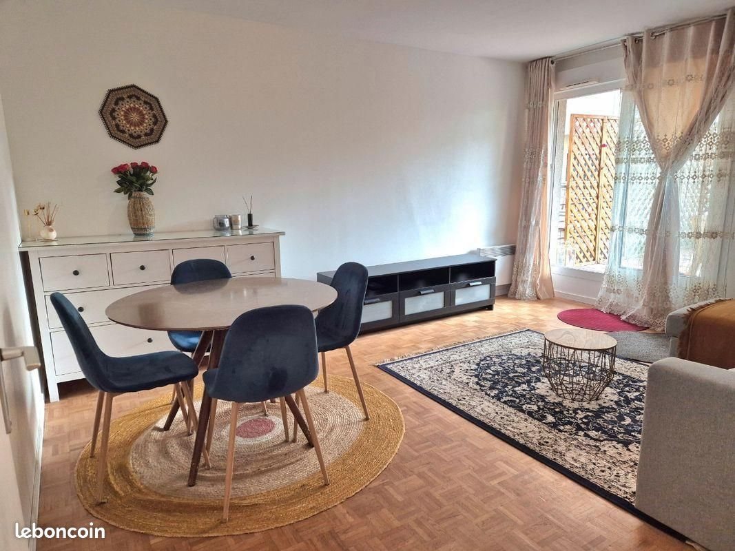 Appartement à louer, 47m², Montrouge