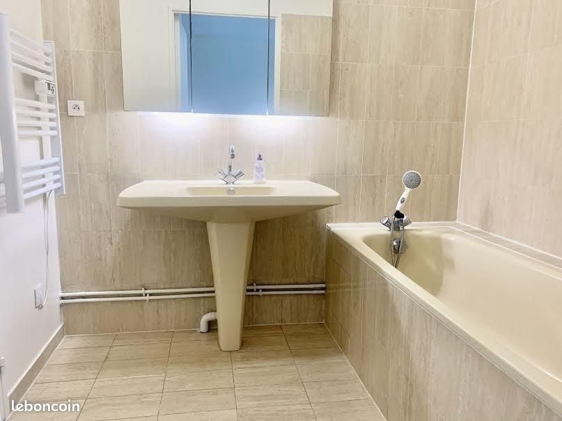 Appartement à louer, 35m², Issy-les-Moulineaux