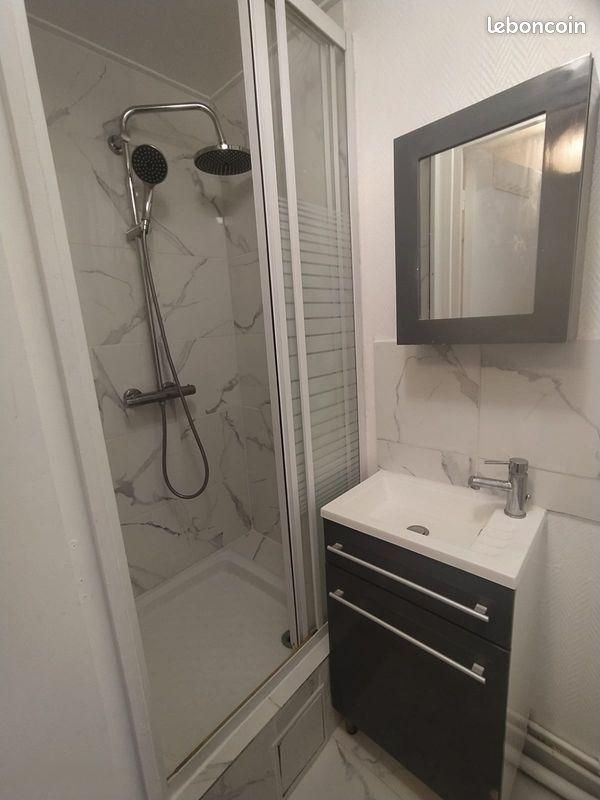 Appartement à louer, 15m², Montreuil