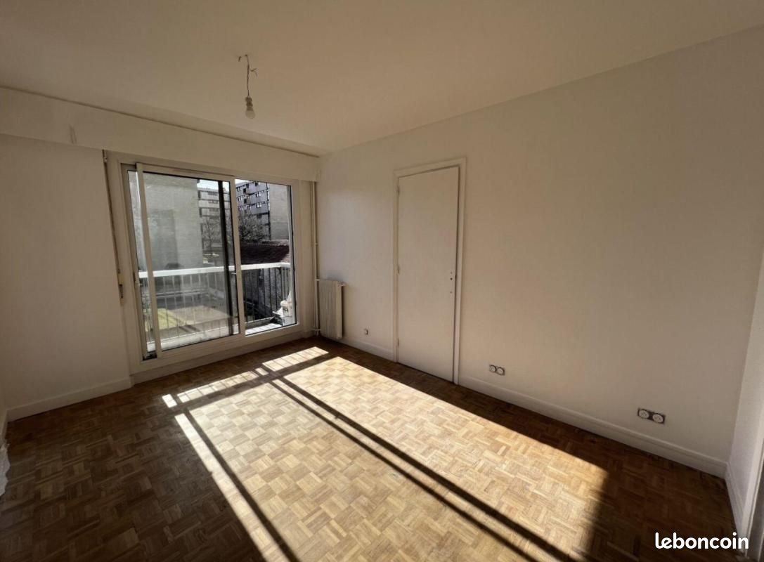 Appartement à louer, 35m², Puteaux