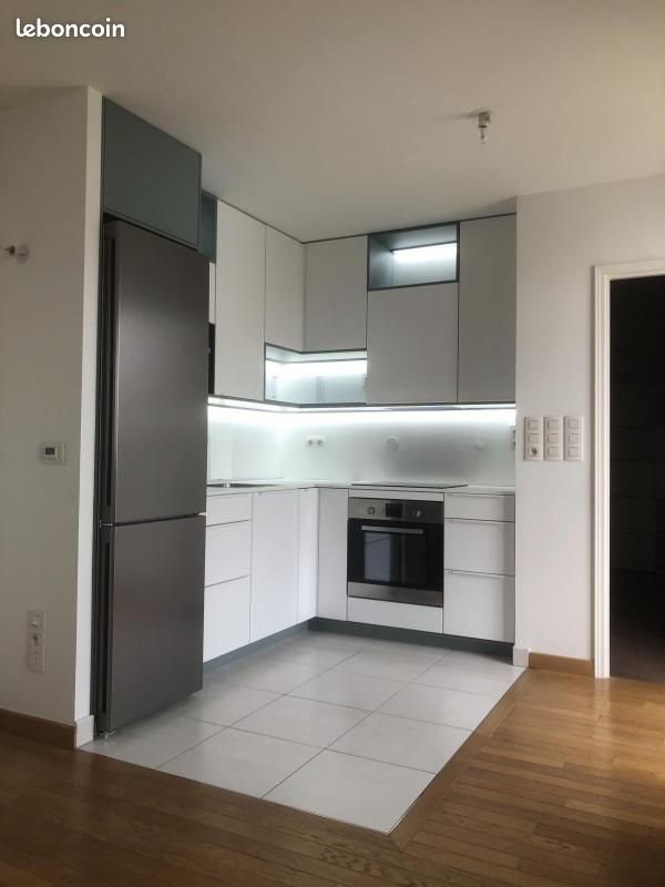 Appartement à louer, 43m², Issy-les-Moulineaux