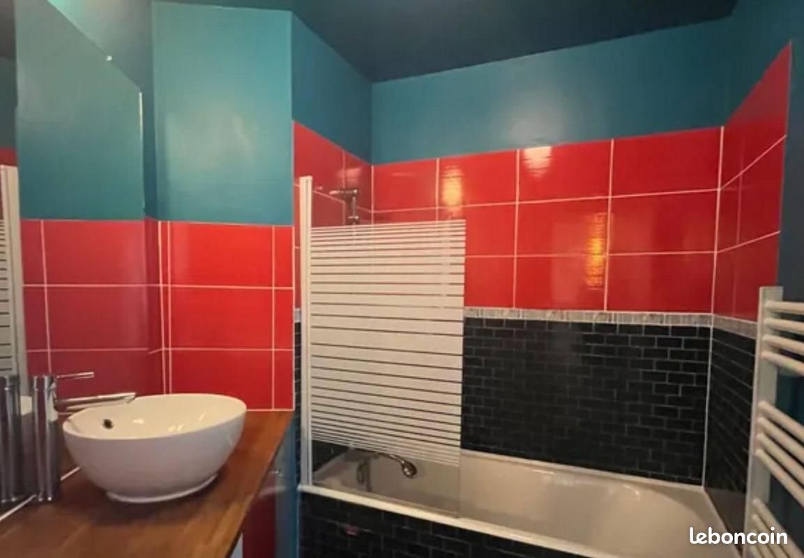 Appartement à louer, 46m², Courbevoie
