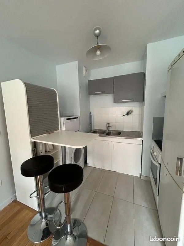 Appartement à louer, 39m², Courbevoie