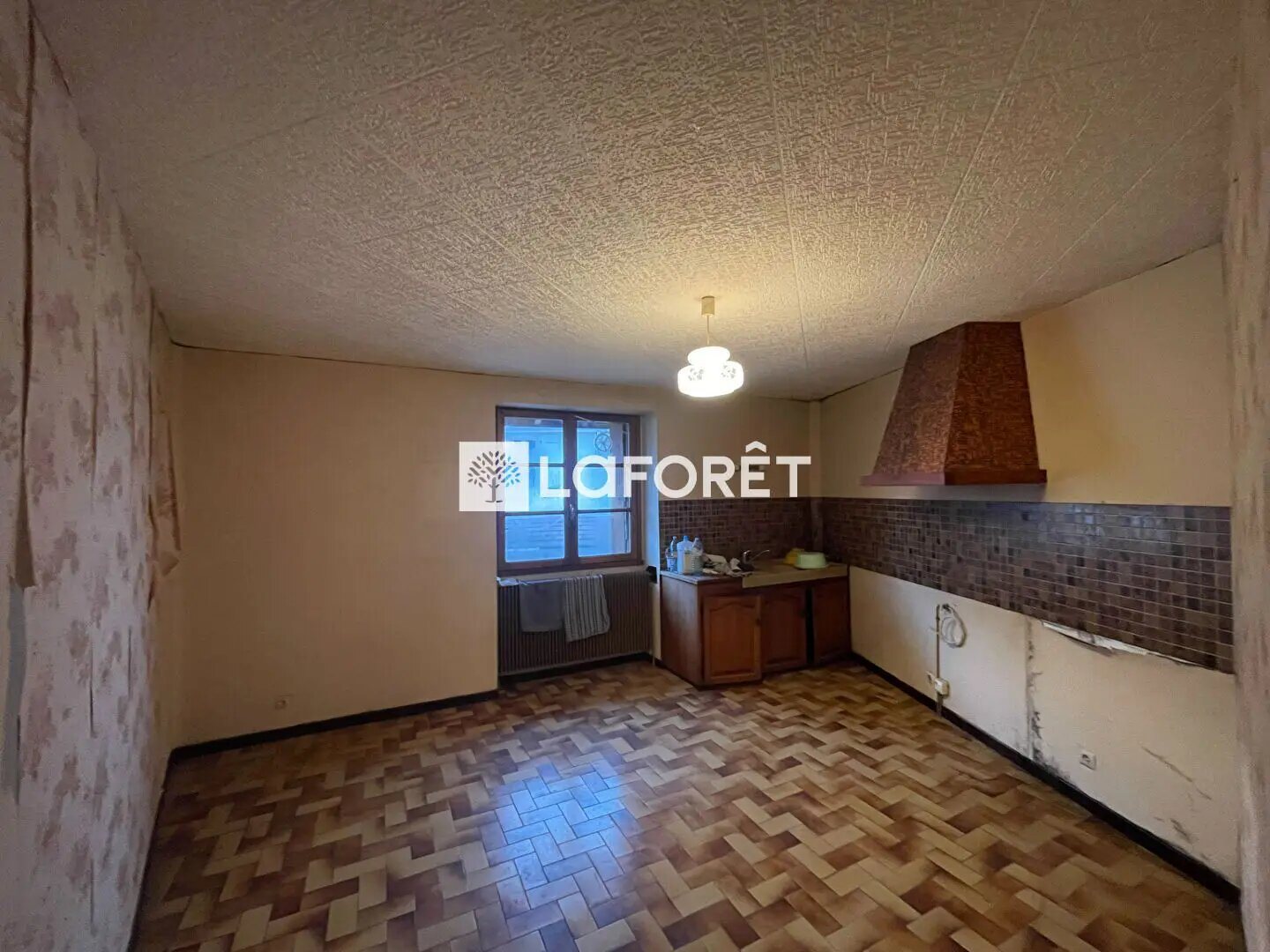 Maison à vendre, 79m², Lons-le-Saunier