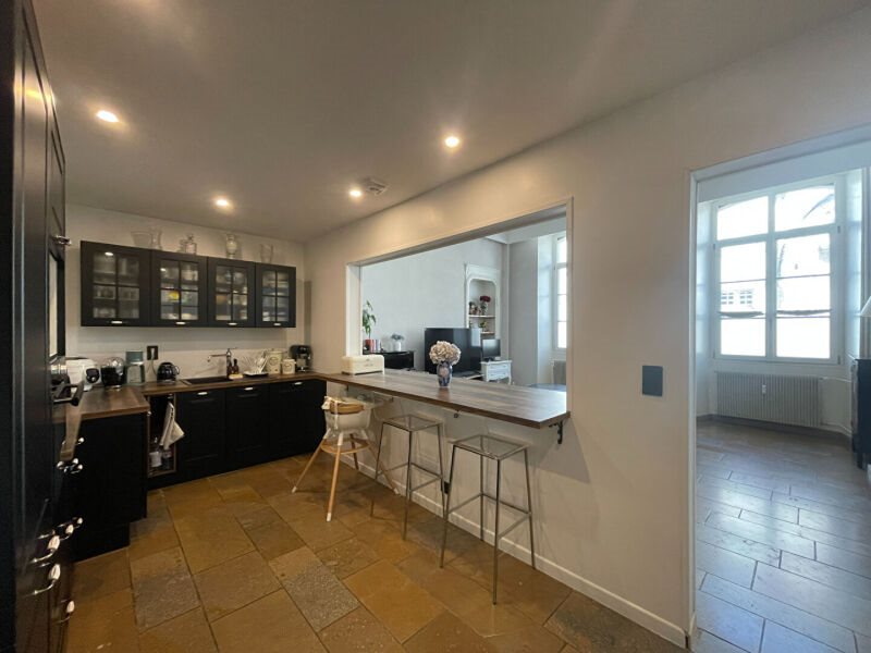 Appartement à vendre, 74m², Lons-le-Saunier