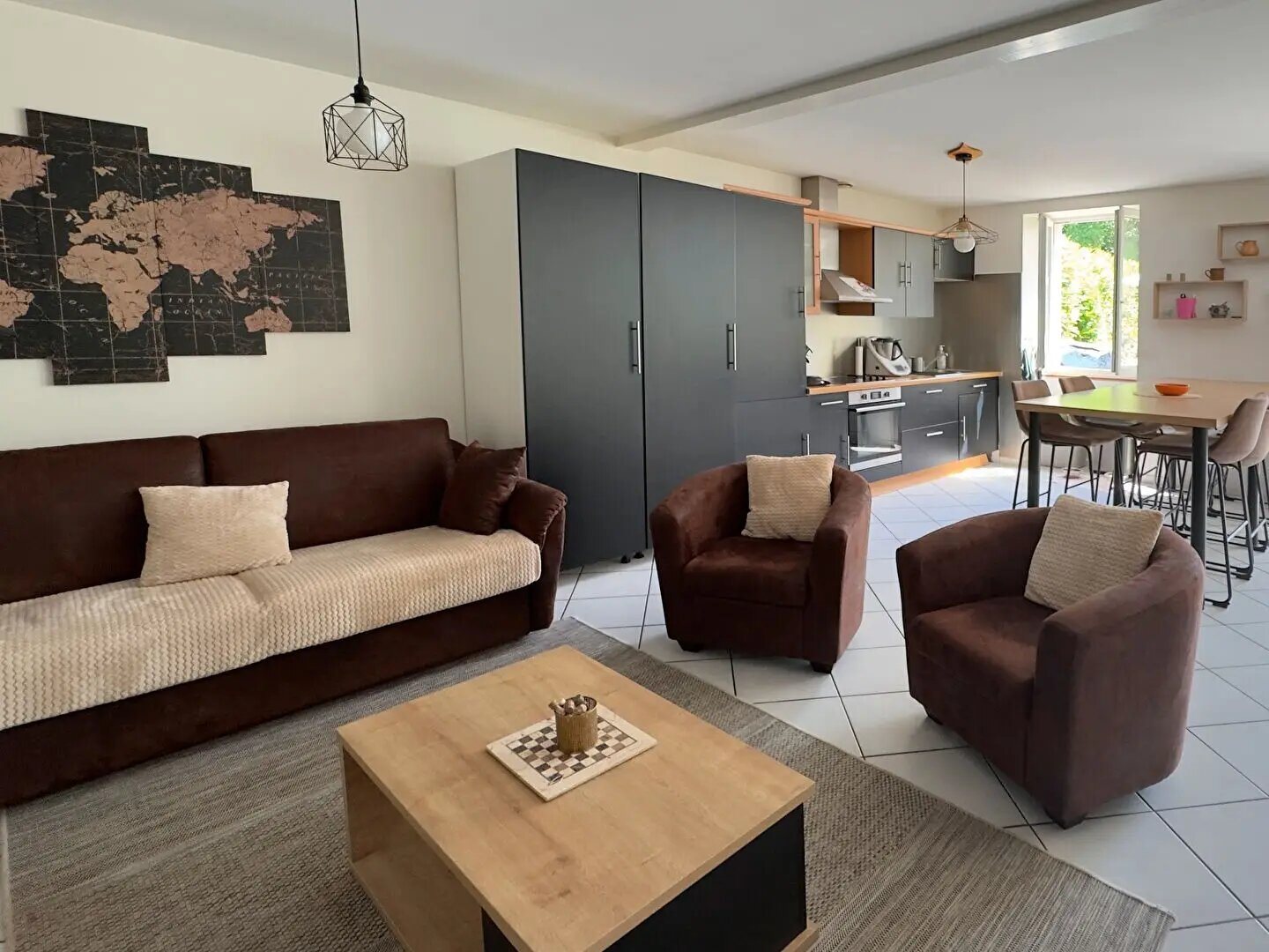 Appartement à vendre, 98m², Lons-le-Saunier