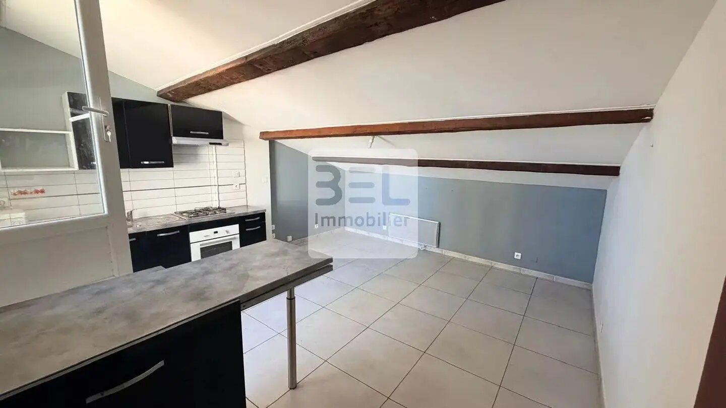 Appartement à louer, 27m², Bagnols-sur-Cèze