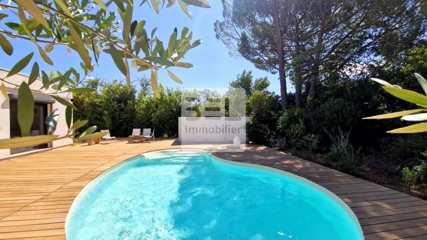 Maison à vendre, 260m², Pujaut