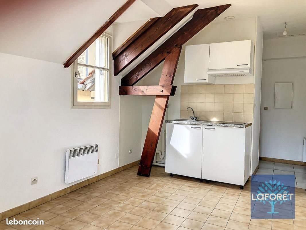 Appartement à louer, 18m², Arpajon