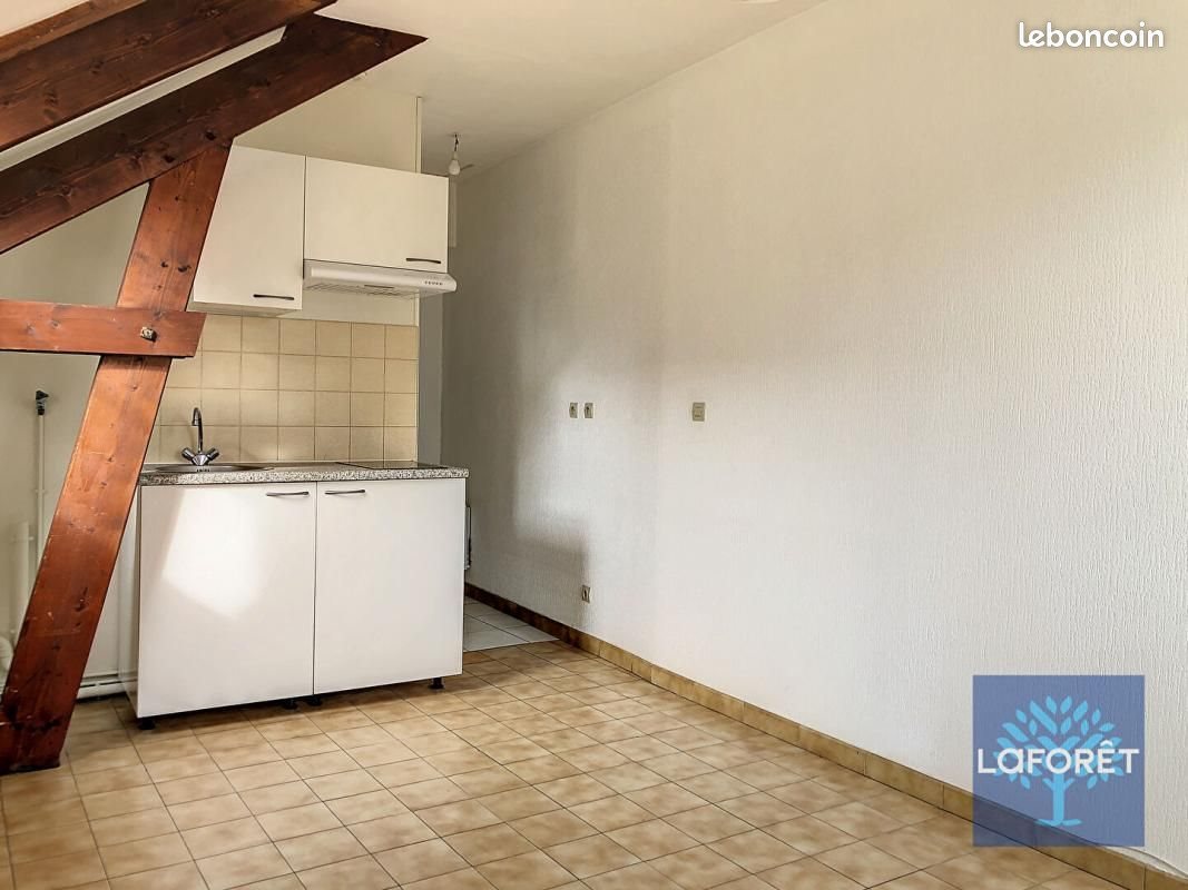 Appartement à louer, 18m², Arpajon