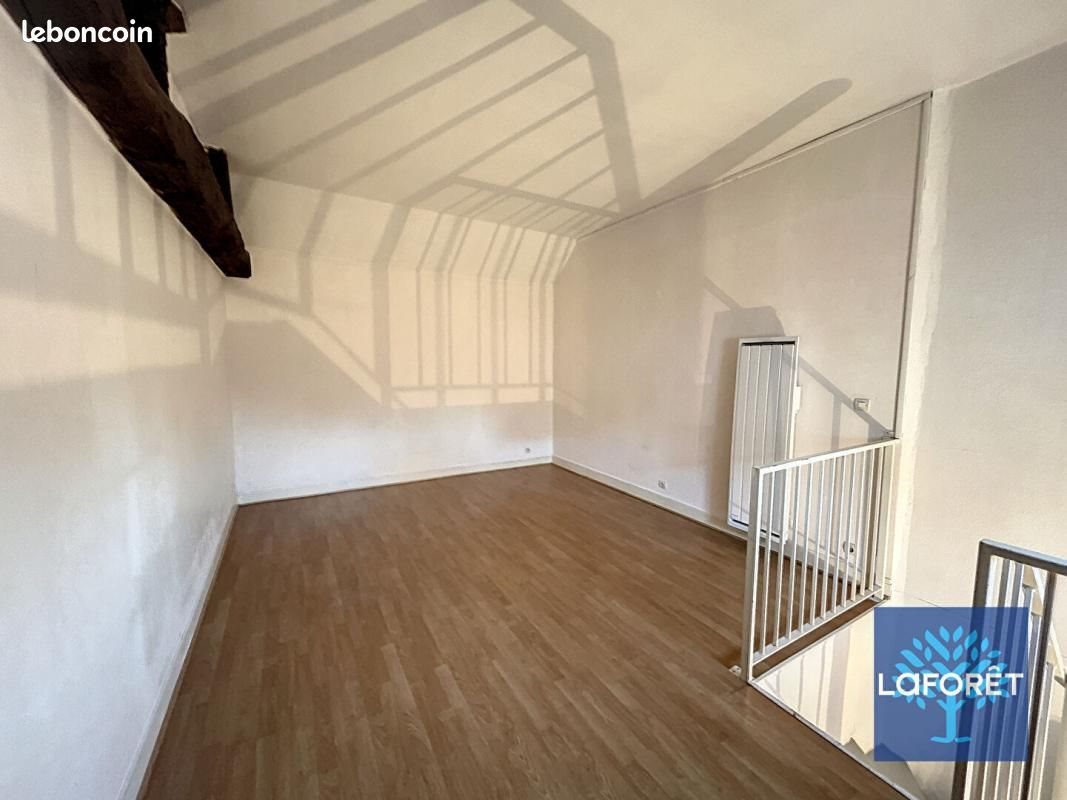 Appartement à louer, 27m², La Norville