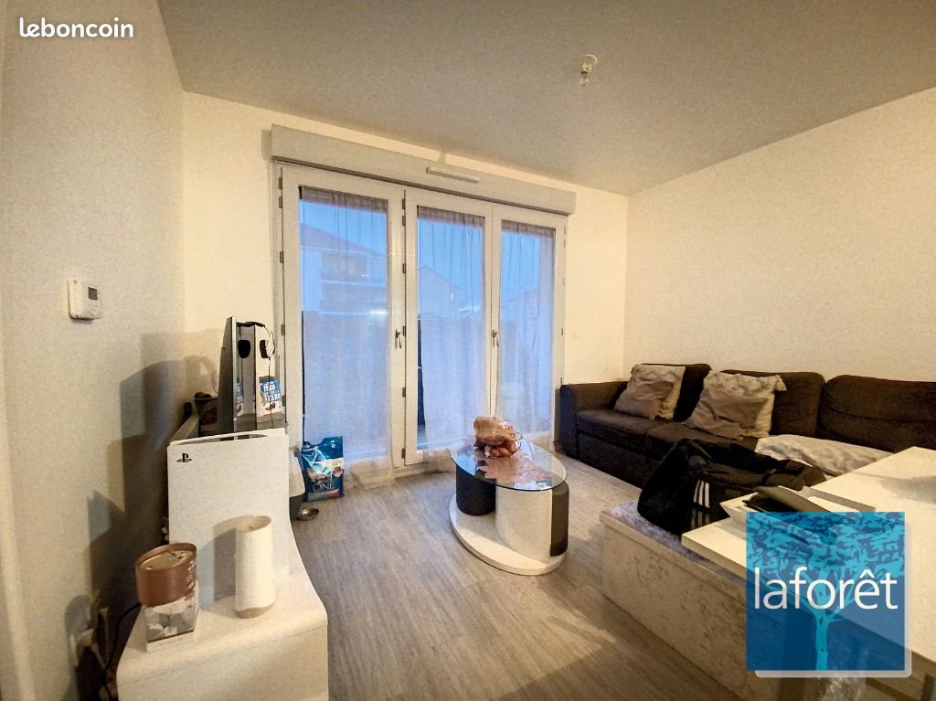 Appartement à louer, 37m², Egly