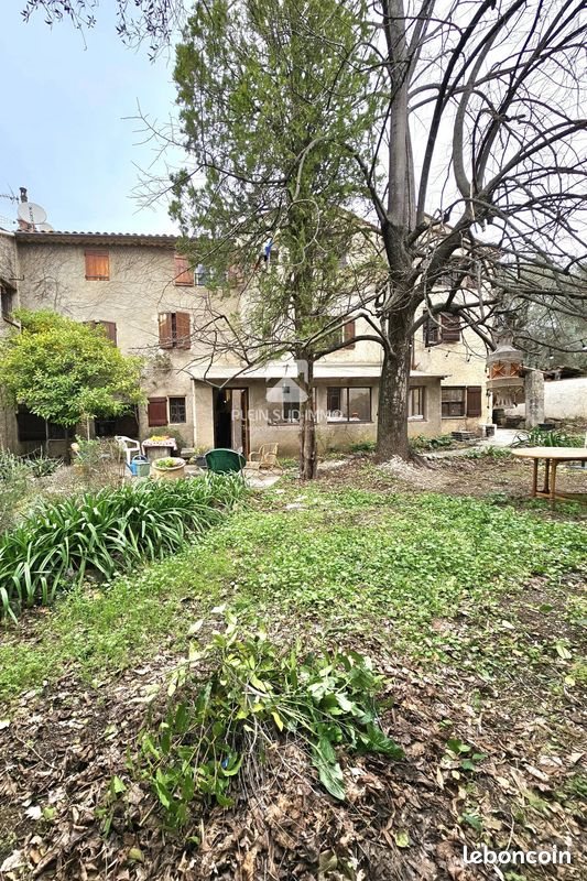 Maison à vendre, 170m², Grasse