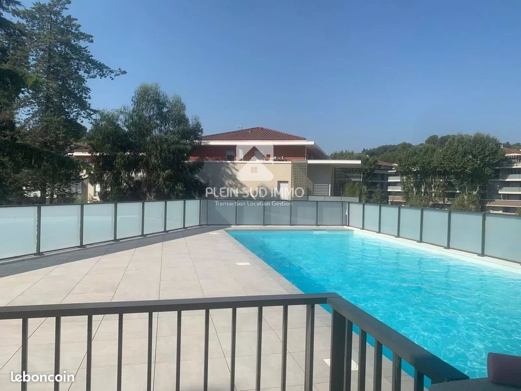 Appartement à louer, 57m², Mougins