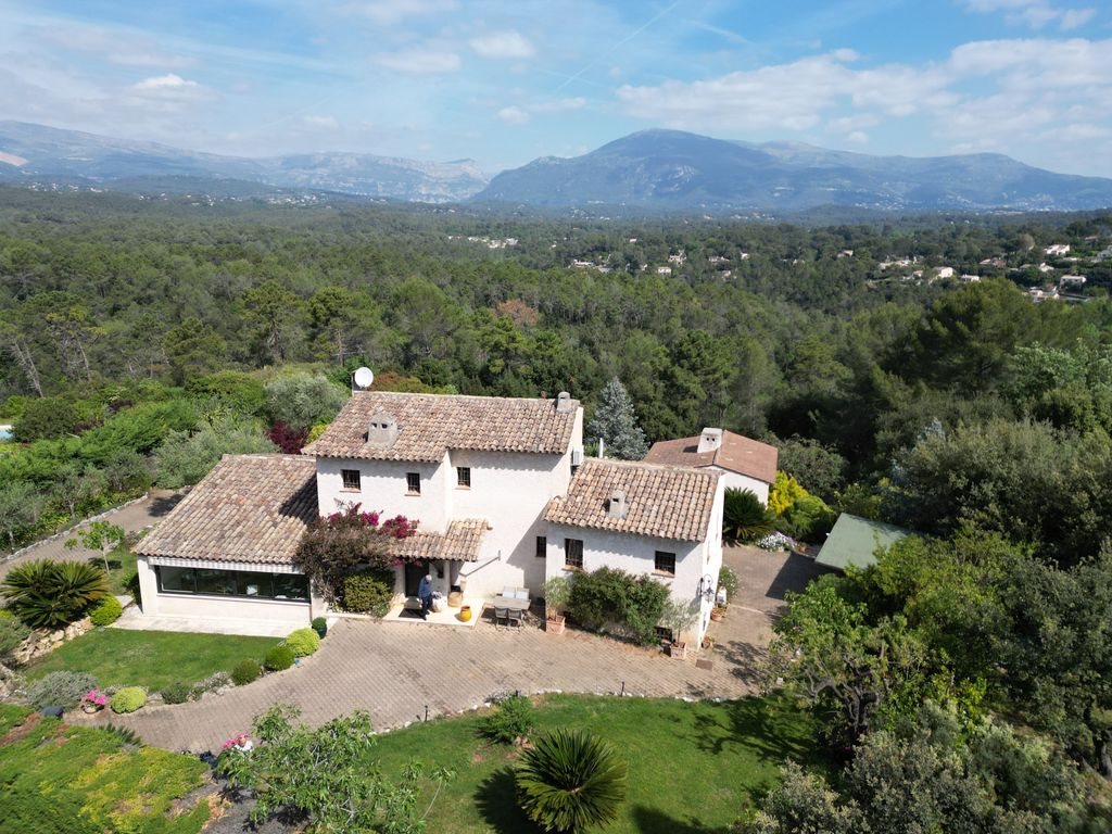 Maison à vendre, 196m², Valbonne
