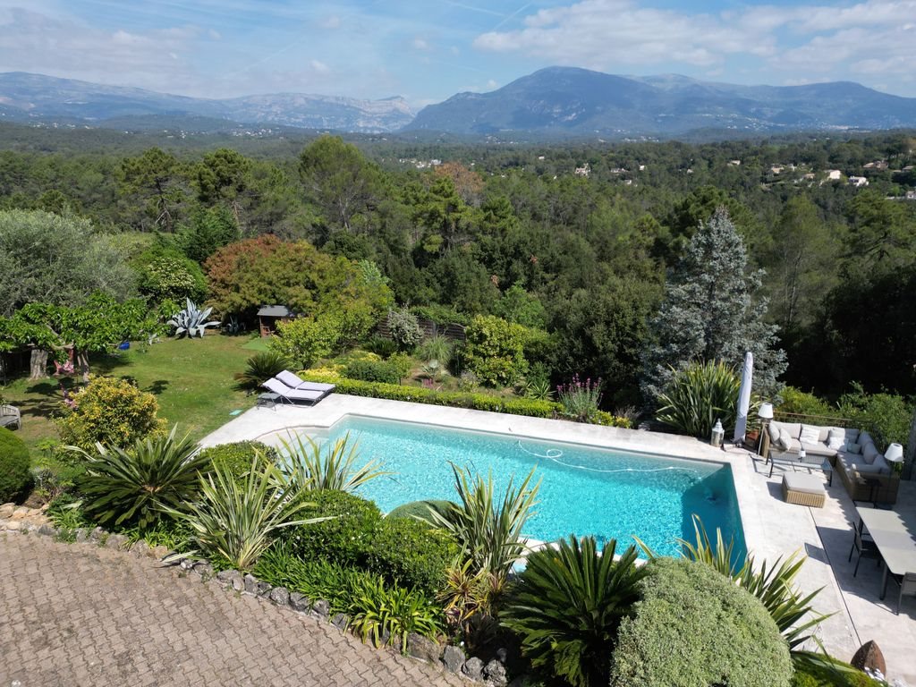 Maison à vendre, 196m², Valbonne