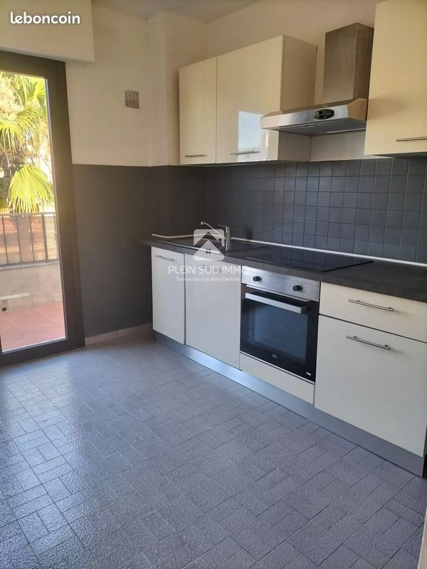Appartement à louer, 43m², Cagnes-sur-Mer